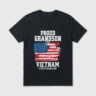 Proud Grandson of Vietnam Veteran Family T-Shirt – Classic T-Shirt in Black