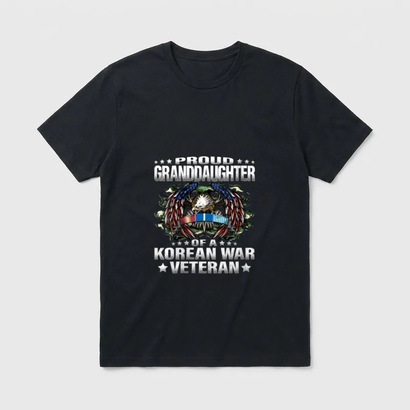 Granddaughter of a Korean War Vet's T-Shirt – Classic T-Shirt in Black