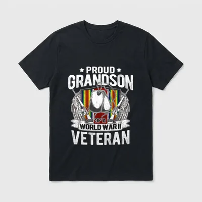 Grandson of World War 2 Dog T-Shirt – Classic T-Shirt in Black