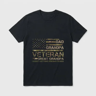 Dad Grandpa Veteran Great T-Shirt – Classic T-Shirt in Black