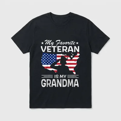 Favorite Veteran Grandma T-Shirt – Classic T-Shirt in Black