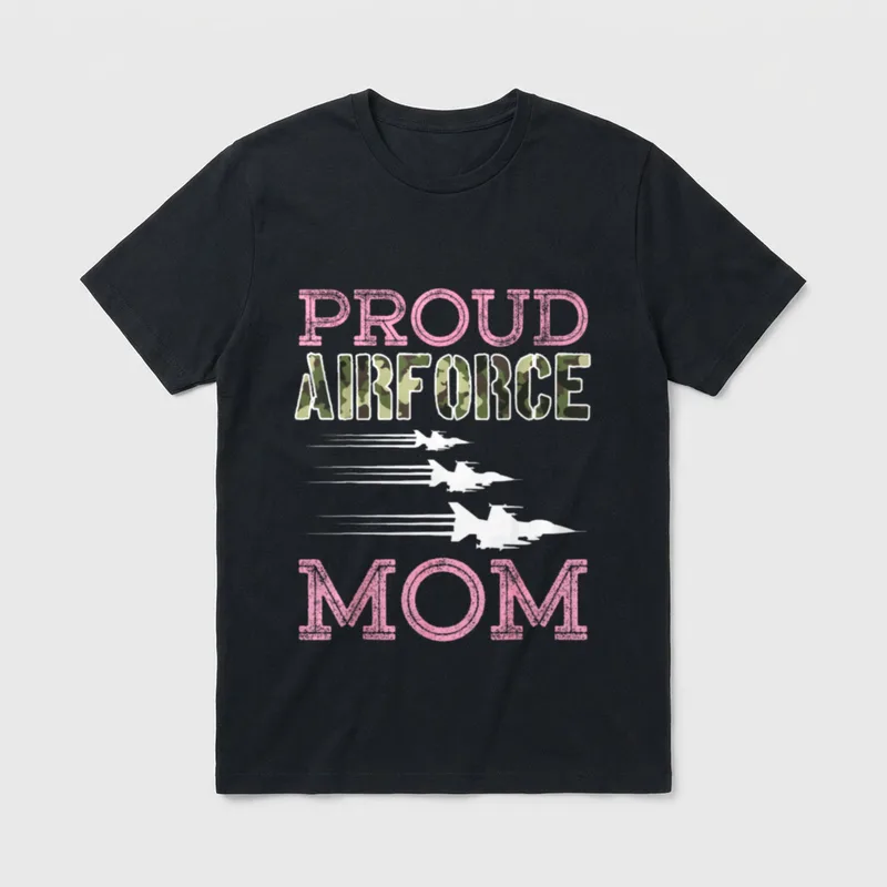 Proud Air Force Mom T-Shirt – PROUD AIR FORCE MOM with fighter jets and camouflage fill – Classic T-Shirt in Black