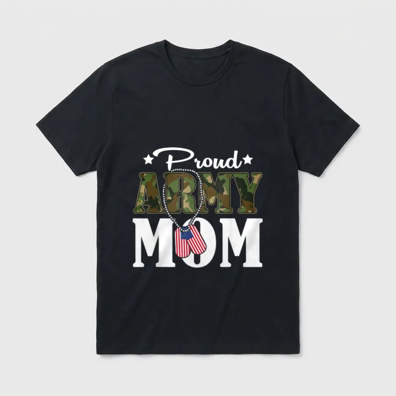 Military Mom Dog Tag T-Shirt – Proud ARMY MOM with dog tag pendant and American flag – Classic T-Shirt in Black