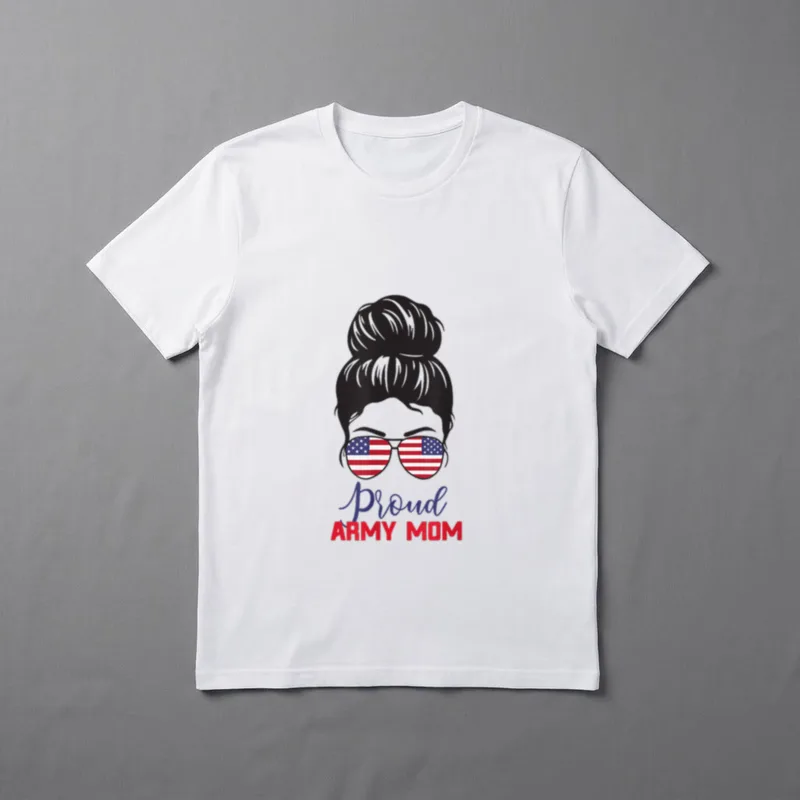 Army Mom Messy Bun T-Shirt – Classic T-Shirt in Black