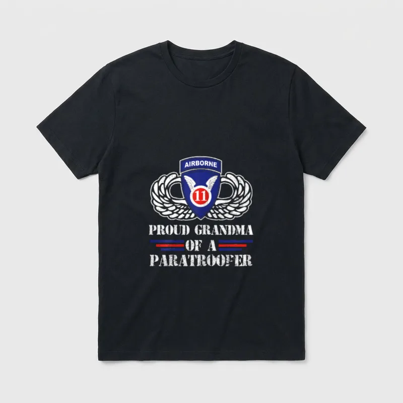 Proud Grandma Airborne Veteran T-Shirt – PROUD GRANDMA OF A PARATROOPER with military insignia – Classic T-Shirt in Black