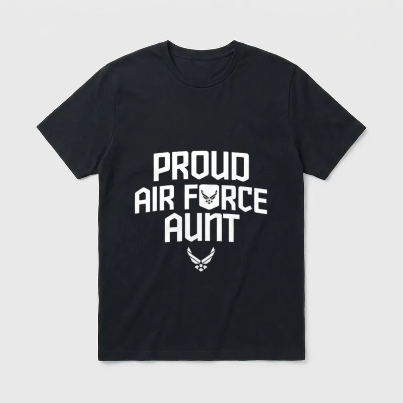 Air Force Aunt Military Veteran T-Shirt – PROUD AIR FORCE AUNT with Air Force symbol – Classic T-Shirt in Black