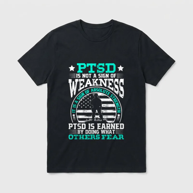 PTSD Trauma Survivors Support T-Shirt – PTSD text with veteran silhouette and American flag design – Classic T-Shirt in Black