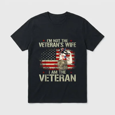 I'm not Veteran's Wife T-Shirt – Classic T-Shirt in Black