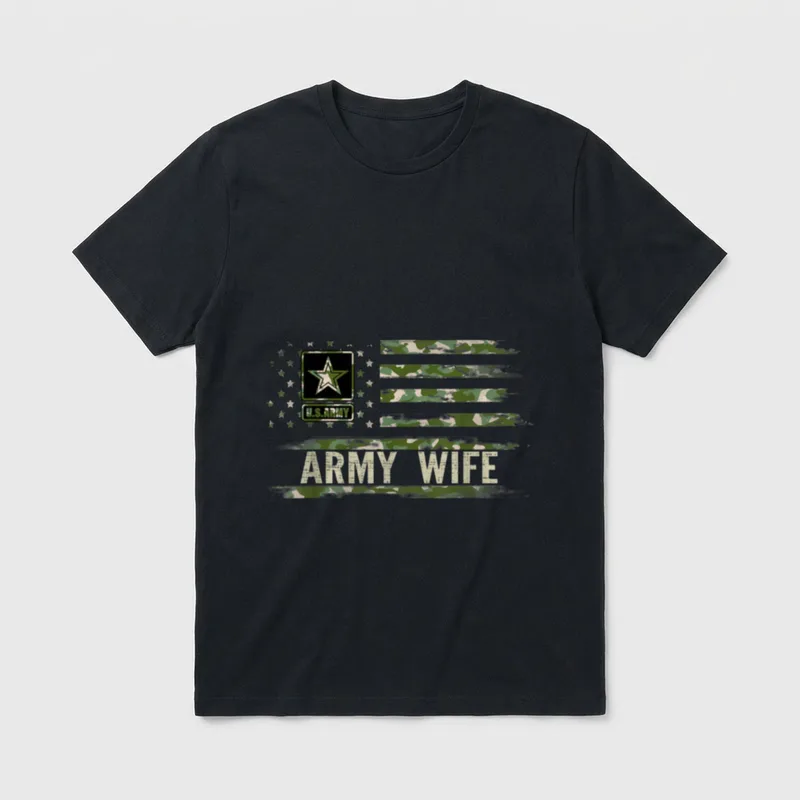 Army Wife Camo American Flag T-Shirt – U.S.ARMY badge with star and ARMY WIFE text in camouflage – Classic T-Shirt in Black