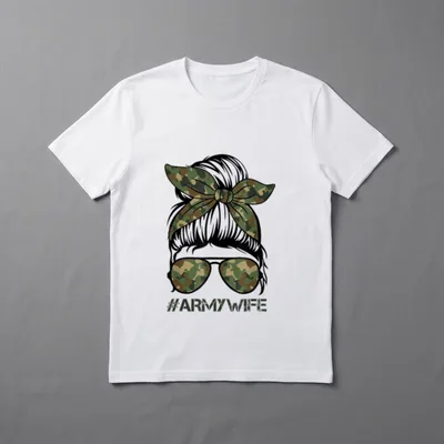 Army Wife Messy Bun T-Shirt – #ARMYWIFE with messy bun, camo bandana, camo sunglasses – Classic T-Shirt in Black