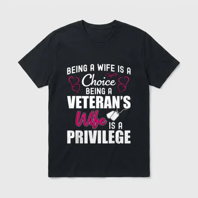 Military Wife Proud T-Shirt – Classic T-Shirt in Black