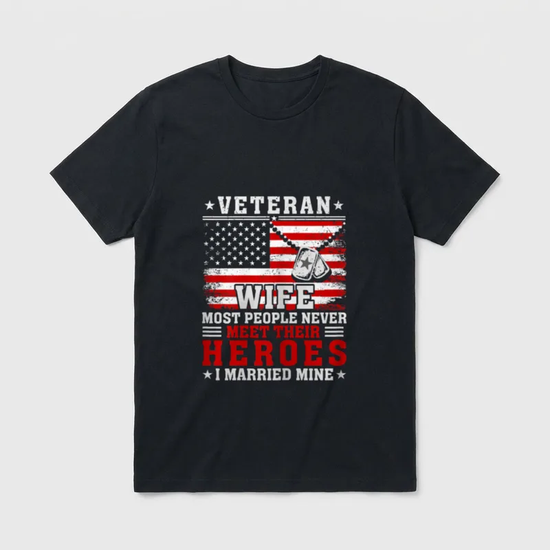 Military Spouse Veteran's Day T-Shirt – Classic T-Shirt in Black