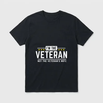 Veteran Pride T-Shirt – I'M THE VETERAN NOT THE VETERAN'S WIFE with gold stars – Classic T-Shirt in Black