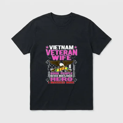 Proud Military Veteran Wife T-Shirt – Classic T-Shirt in Black