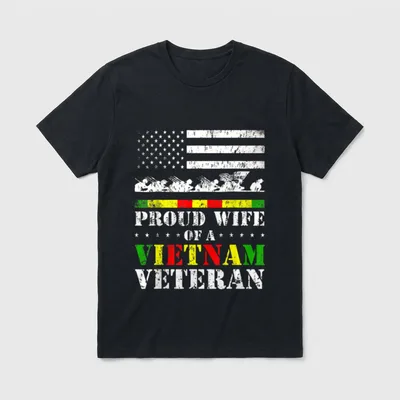 Proud Wife of a Vietnam Veterans T-Shirt – Classic T-Shirt in Black