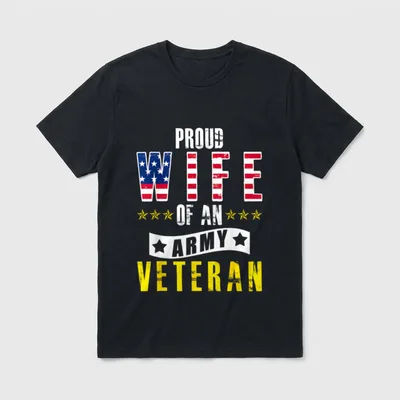Proud Wife of an Army Patriotic T-Shirt – PROUD WIFE OF AN ARMY VETERAN with flag and stars – Classic T-Shirt in Black