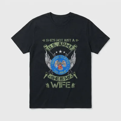 Army Veteran She's T-Shirt – Classic T-Shirt in Black