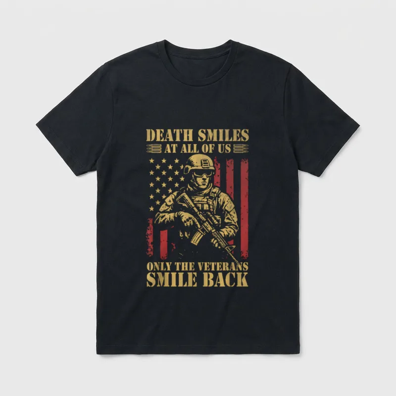 Veterans Smile Back T-Shirt – Classic T-Shirt in Black