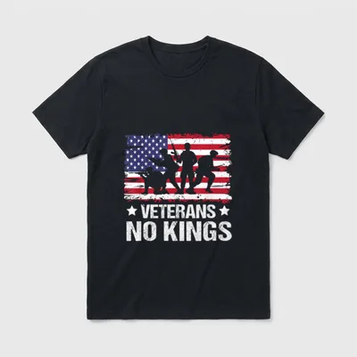 Vintage Military America Flag Veterans Day T-Shirt – Classic T-Shirt in Black