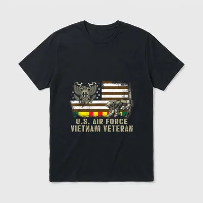 Vintage American Flag Veteran T-Shirt – U.S. Air Force Vietnam Veteran text with flag and insignia – Classic T-Shirt in Black