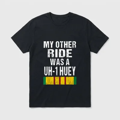 Vietnam Veteran Huey Helicopter T-Shirt – Classic T-Shirt in Black