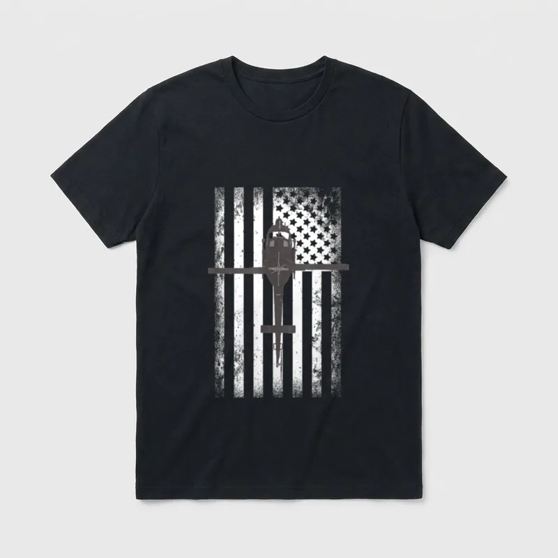 UH-1 Huey Helicopter Veteran T-Shirt – Classic T-Shirt in Black