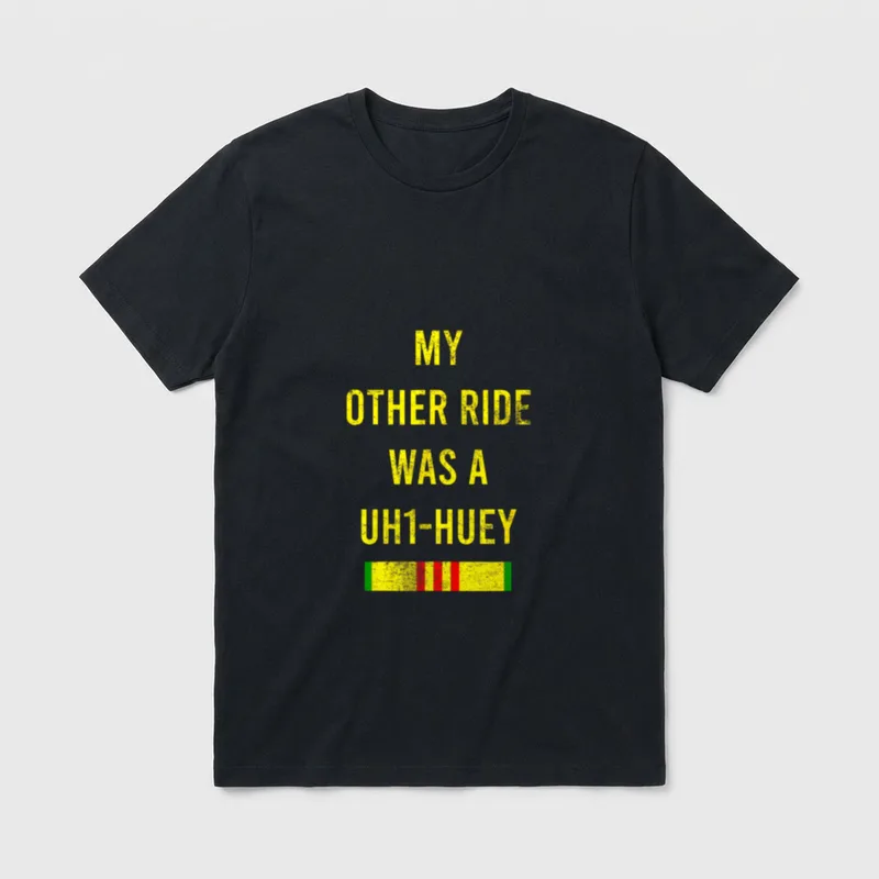 Army Huey Pilot Veteran T-Shirt – Classic T-Shirt in Black