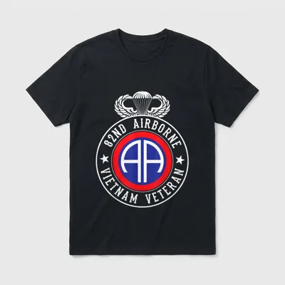 82nd Airborne Vietnam Veteran T-Shirt – Classic T-Shirt in Black