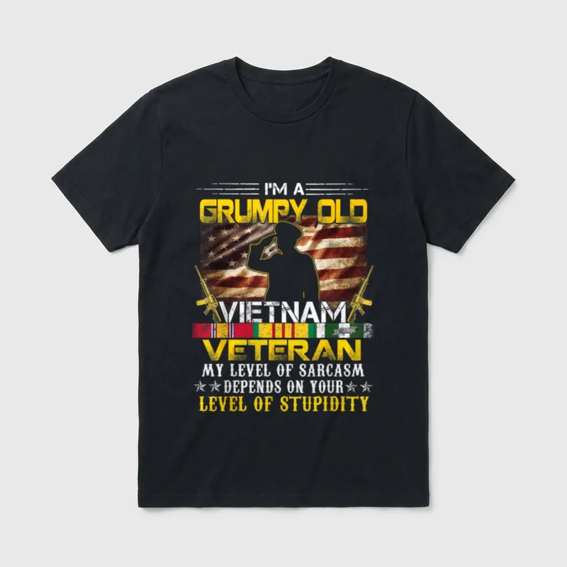 Proud Vietnam Veteran Grumpy Old T-Shirt – Classic T-Shirt in Black