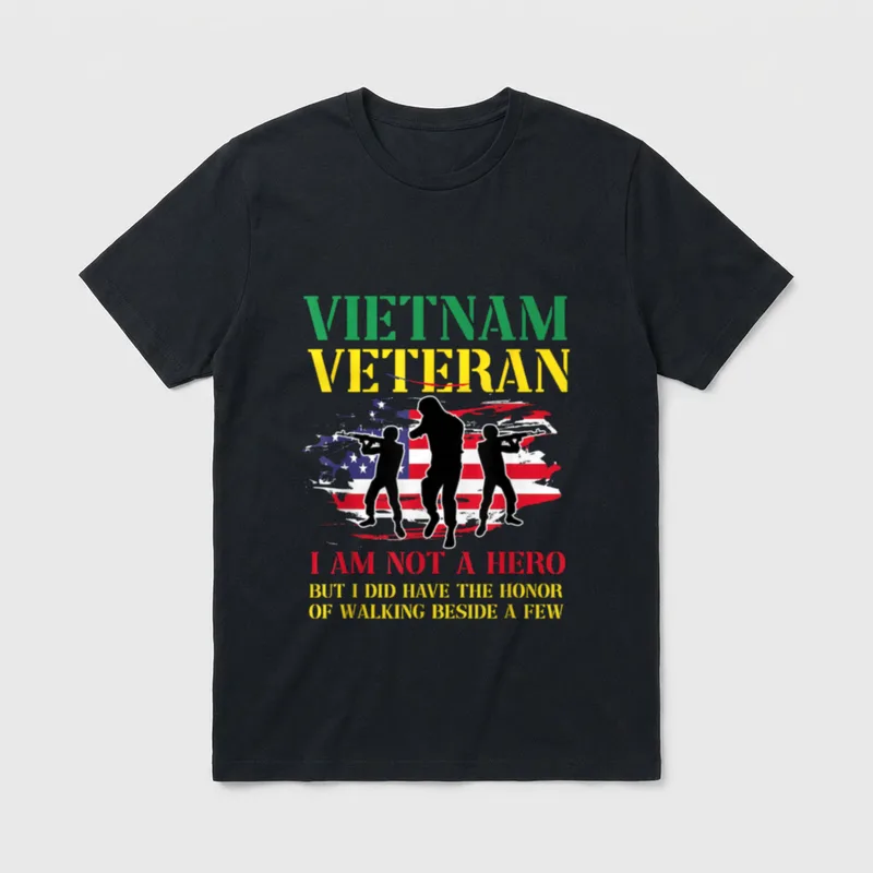 Vietnam Veteran Im Not a Hero T-Shirt – Classic T-Shirt in Black