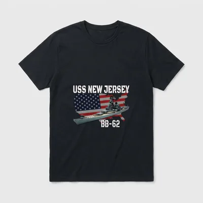USS New Jersey BB-62 Warship WW2 T-Shirt – Classic T-Shirt in Black