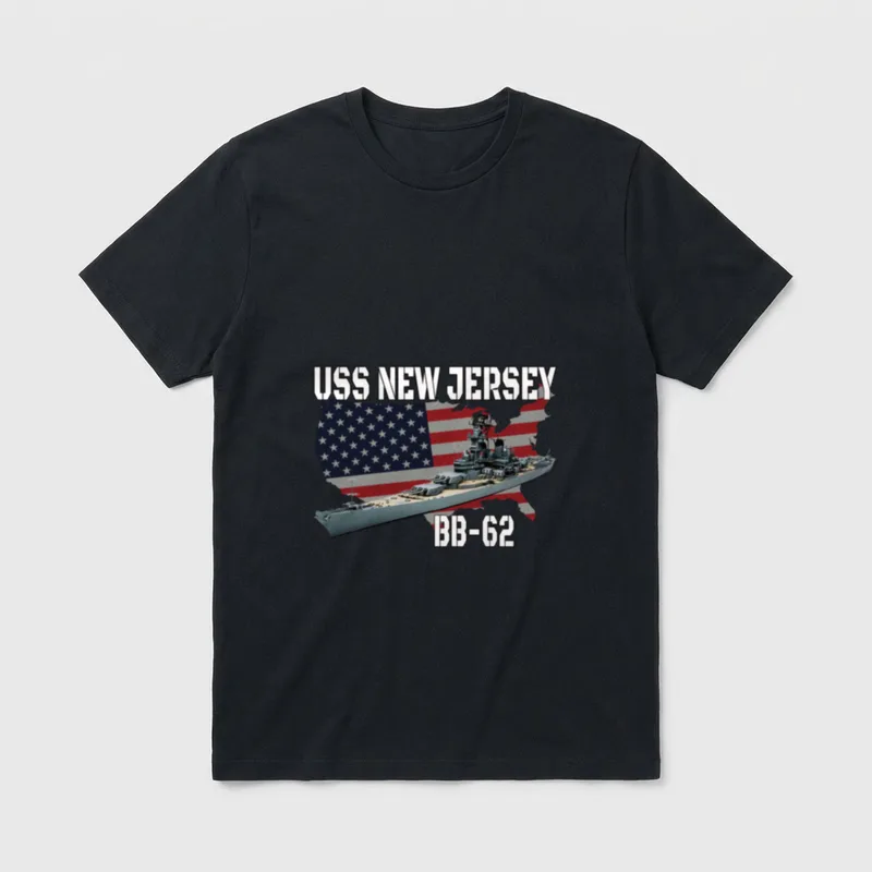 USS New Jersey BB-62 Warship WW2 T-Shirt – Classic T-Shirt in Black